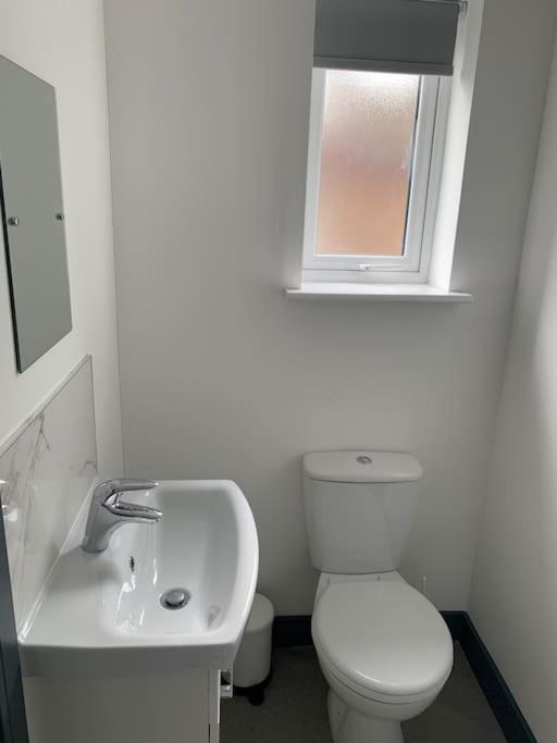 Newly Refurbished Studio, Great Location 8 Studios Nottingham Bagian luar foto